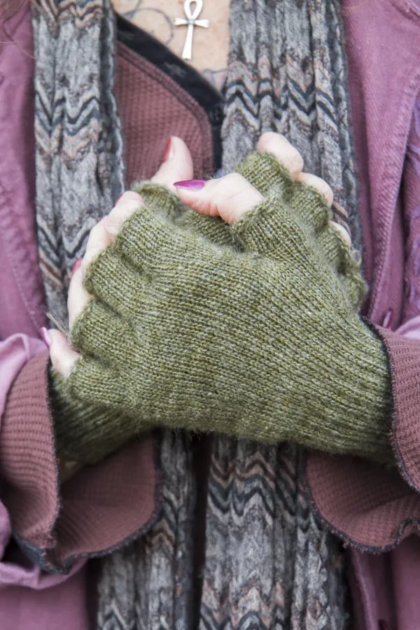 Knit Fingerless Gloves